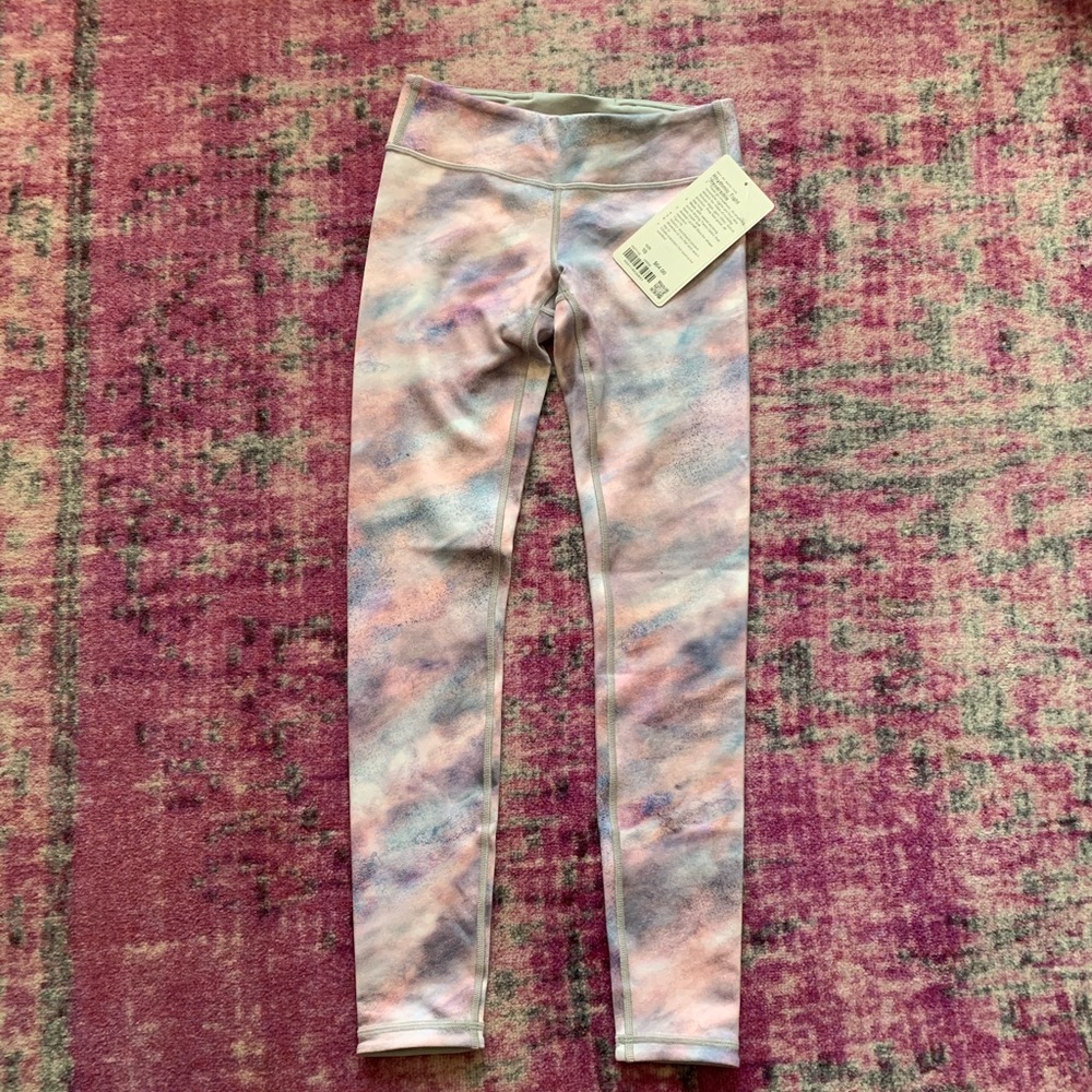 NWT Ivivva size 10 Rhythmic tight (reversible)